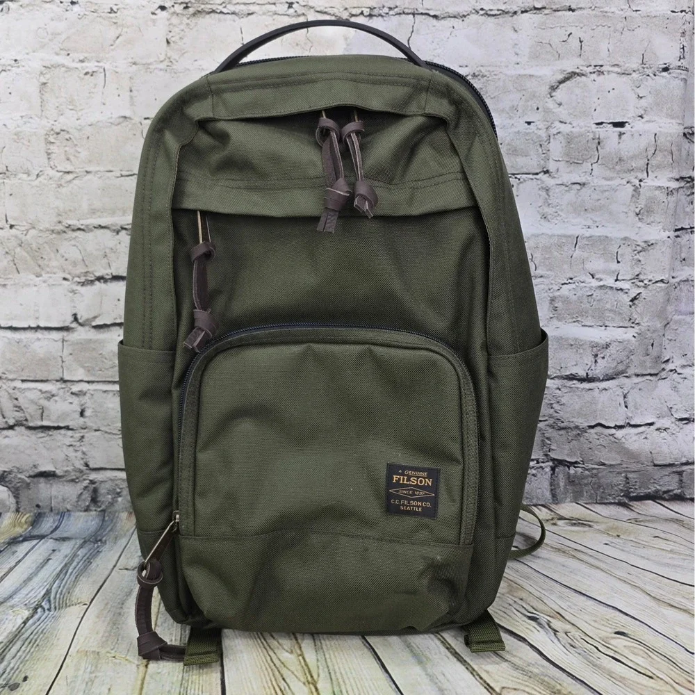 Filson Dryden Backpack Otter Green Cordura Nylon Travel Bag Laptop Sleeve 25L